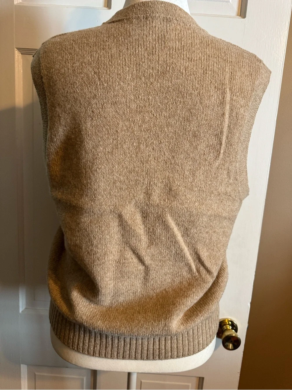 Jantzen Beige Argyle V-Neck Sweater Vest Wool Blend Large Vintage